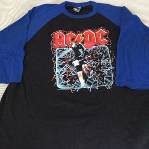Men’s Large Chaser AC/DC/Angus Young long sleeve